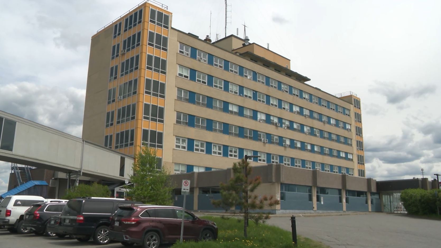 Des citoyens d'Amos veulent faire accélérer les travaux à l'hôpital