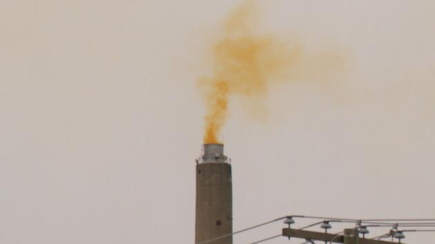 Fonderie Horne : Une fumée orange qui inquiète à Rouyn-Noranda