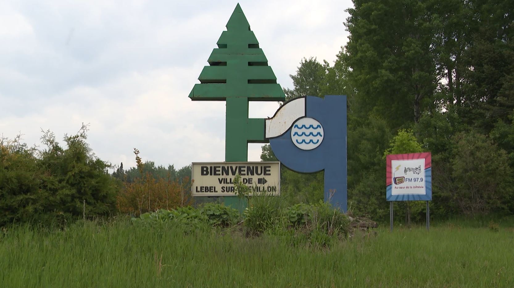 Feux de forêt Nouvelle évacuation à LebelsurQuévillon TVA Abitibi